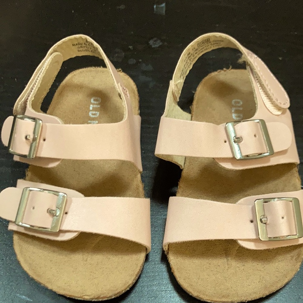 Old Navy Baby Sandals 6 - 12 months